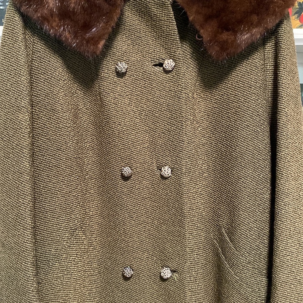 Stunning olive green vintage Shagmoor May Co. Coat fur collar small /medium - Picture 4 of 10